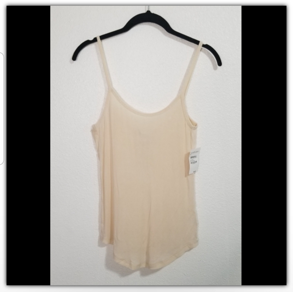 NWT Hinge tank top size medium